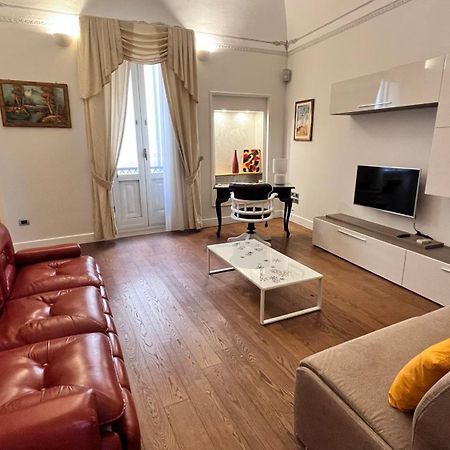 Ferienwohnung Il Duomo E Il Mare Brindisi Exterior foto
