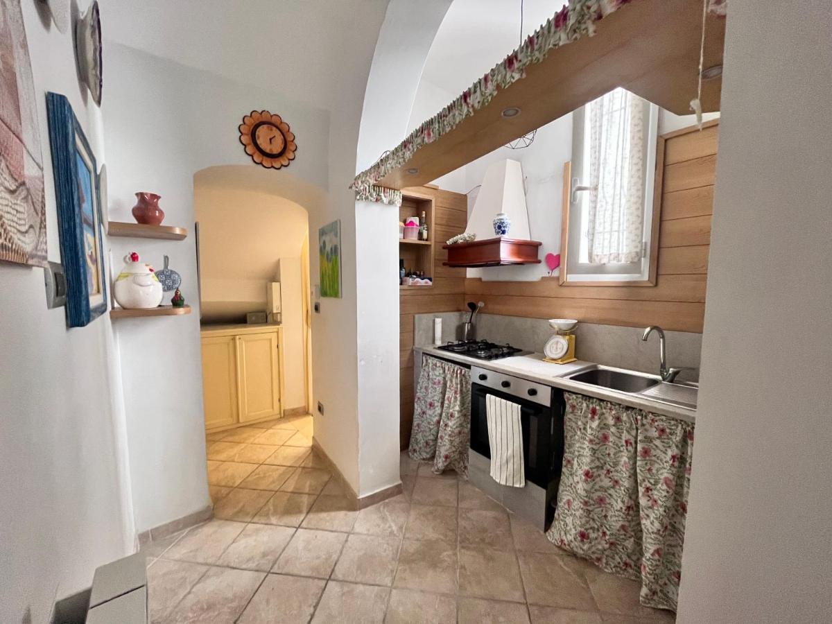 Ferienwohnung Il Duomo E Il Mare Brindisi Exterior foto